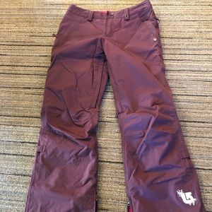 Women’s burton snow pants size medium